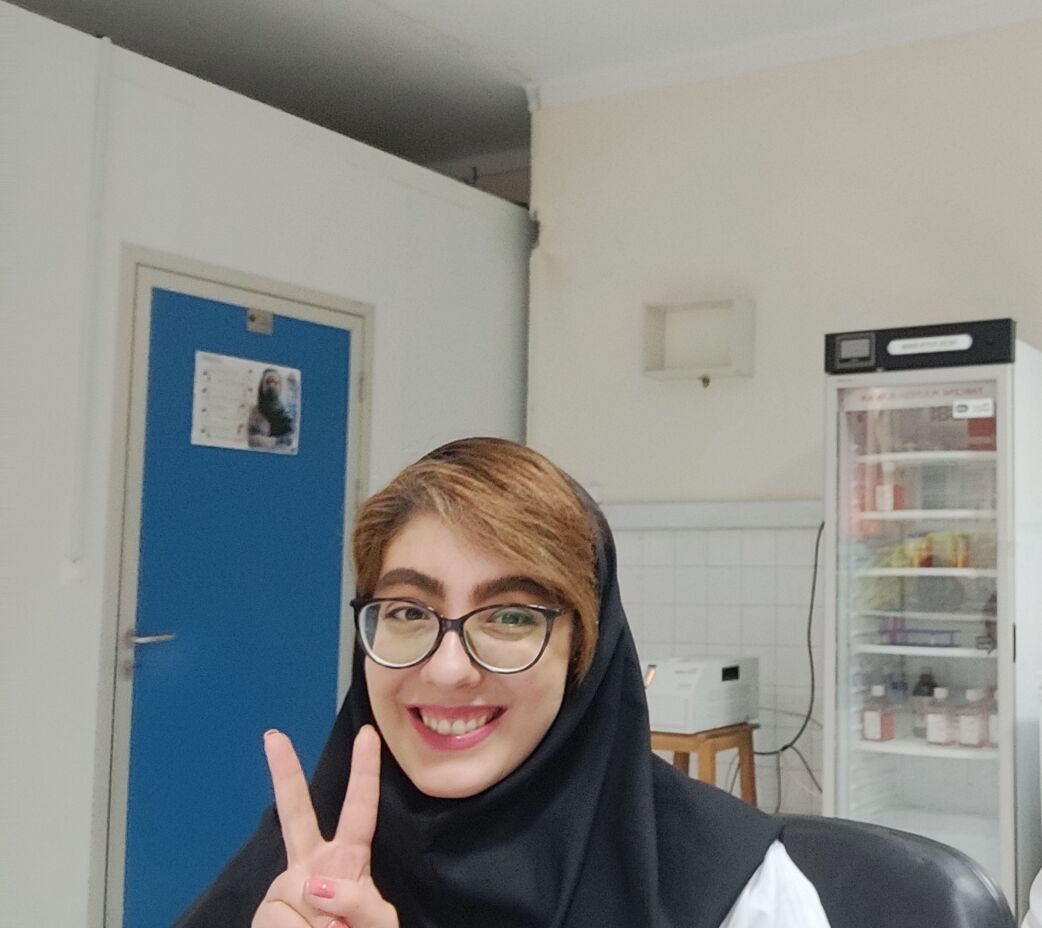 ازمایشگاه کشت سلولی